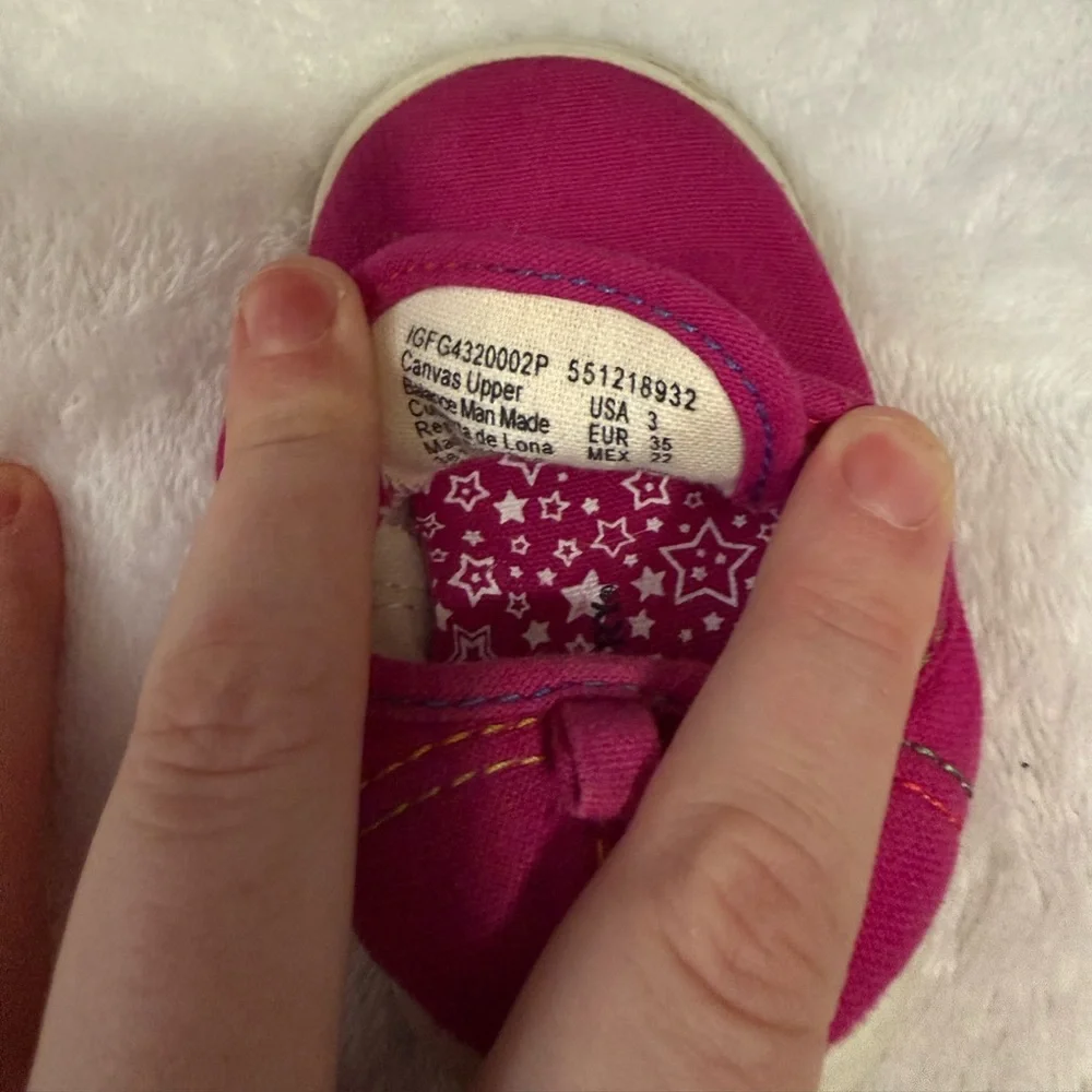 Faded Glory baby size 3 magenta pink slip on shoes